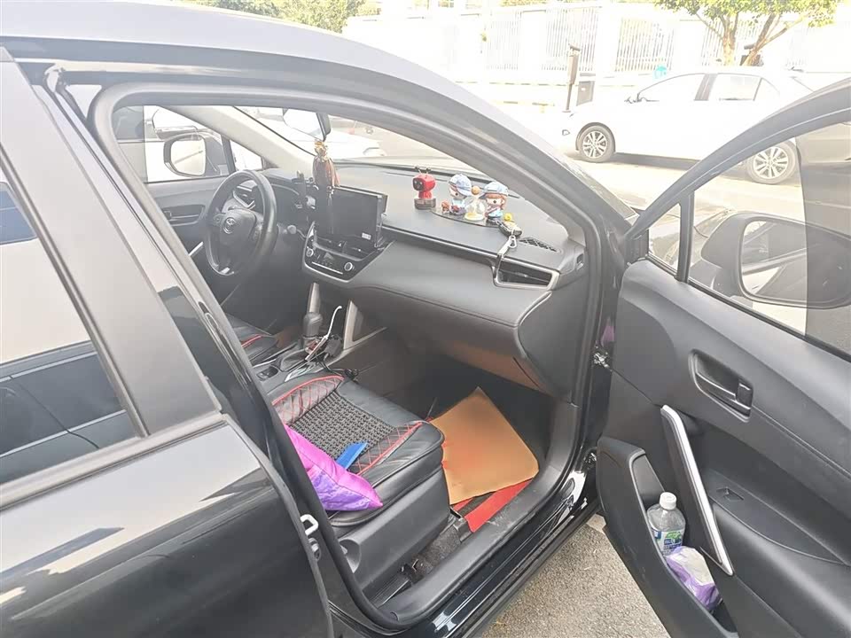 Toyota Corolla Sharp amplifier