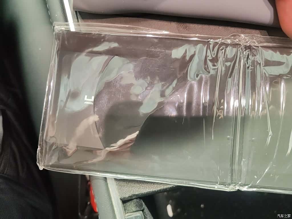 Tesla Model Y, 2023 9