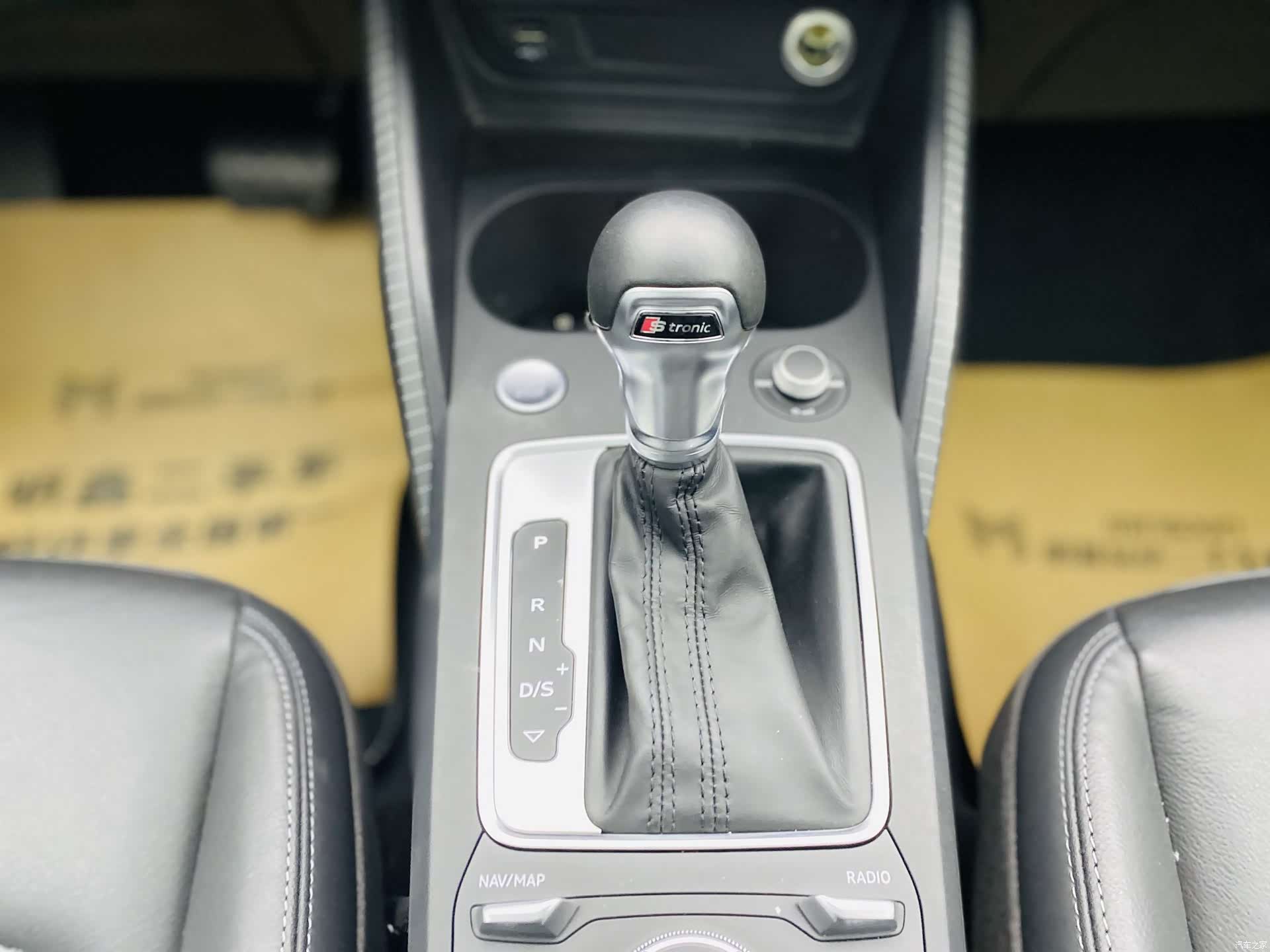 Audi Q2L, 2021 11