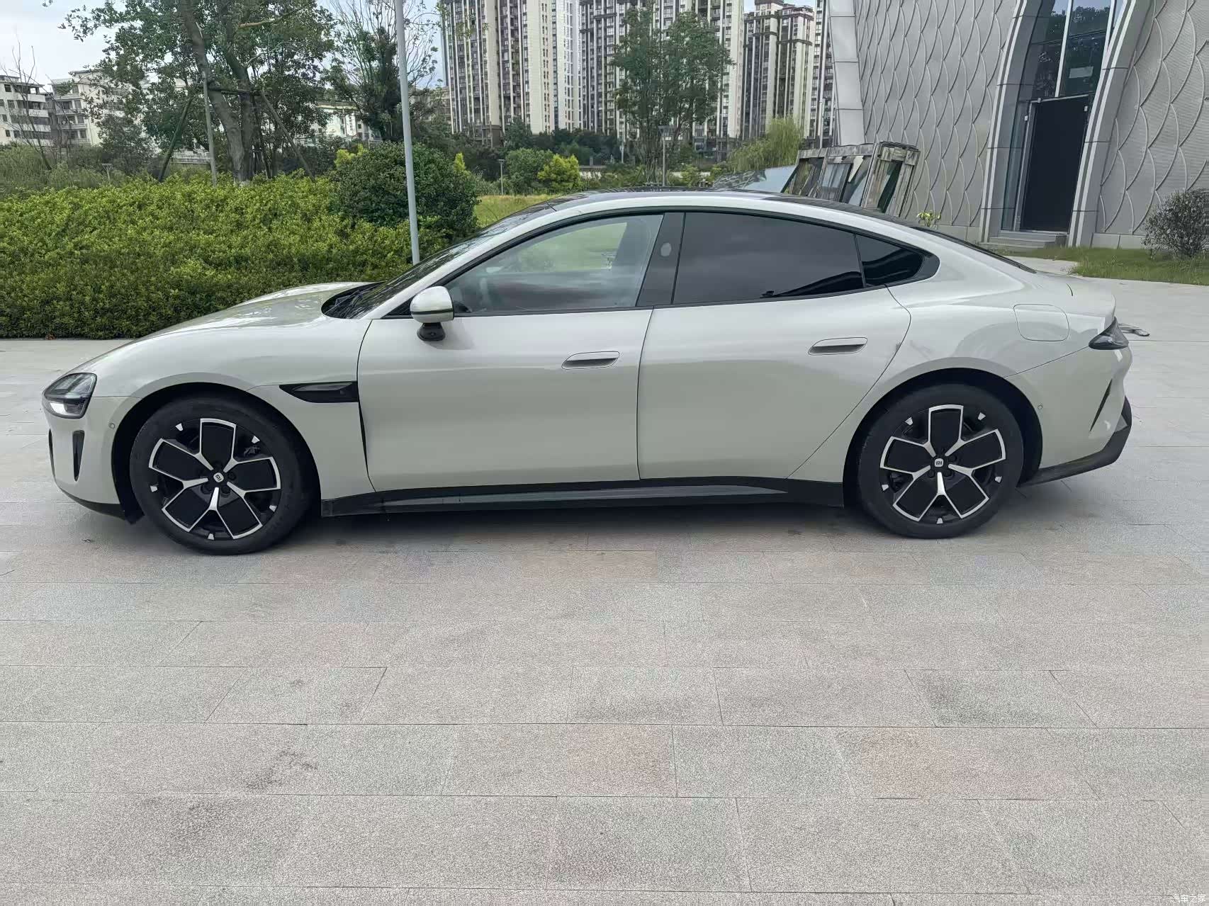Xiaomi SU7, 2025 7