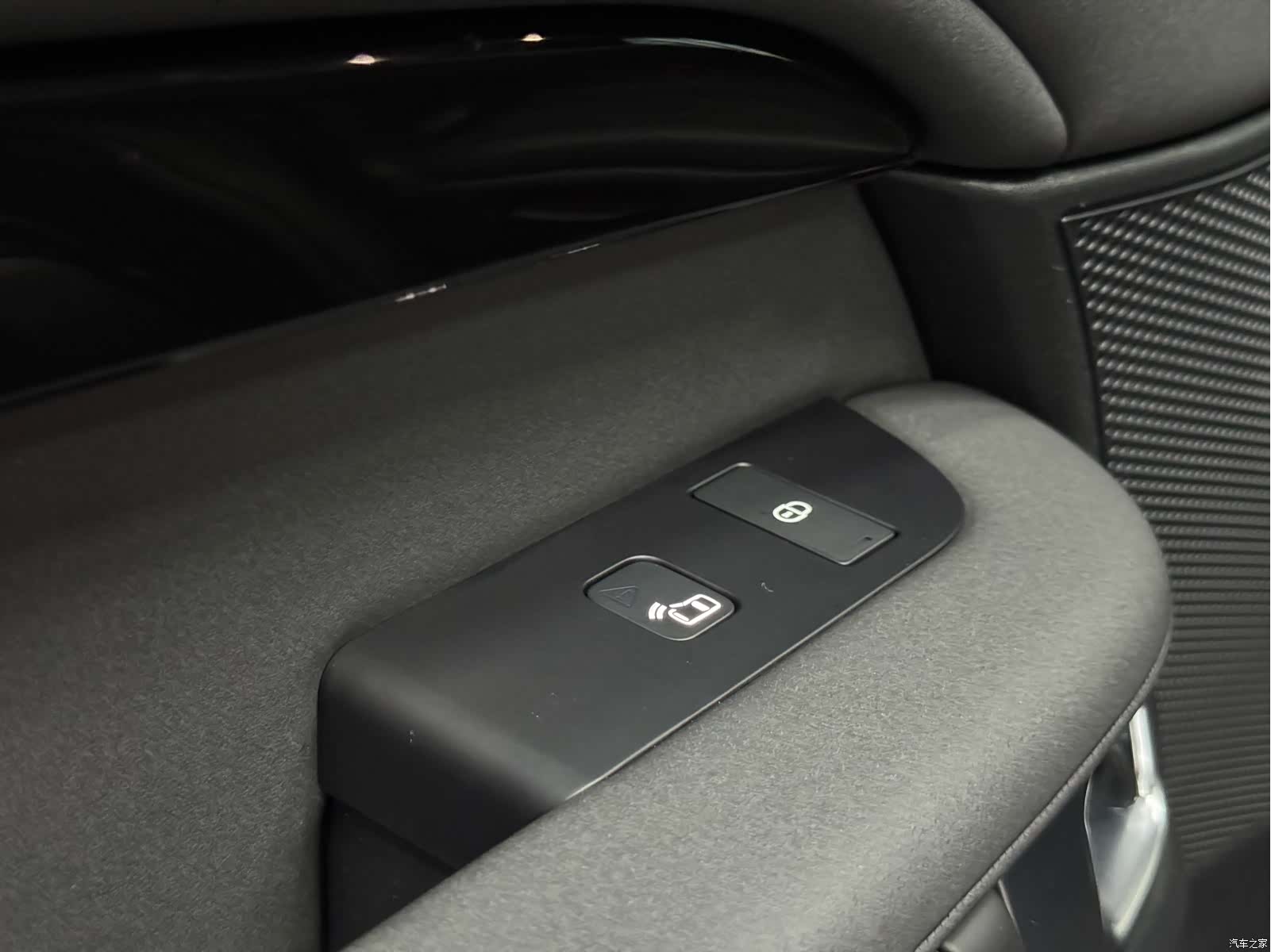 Land Rover Discovery, 2020 19