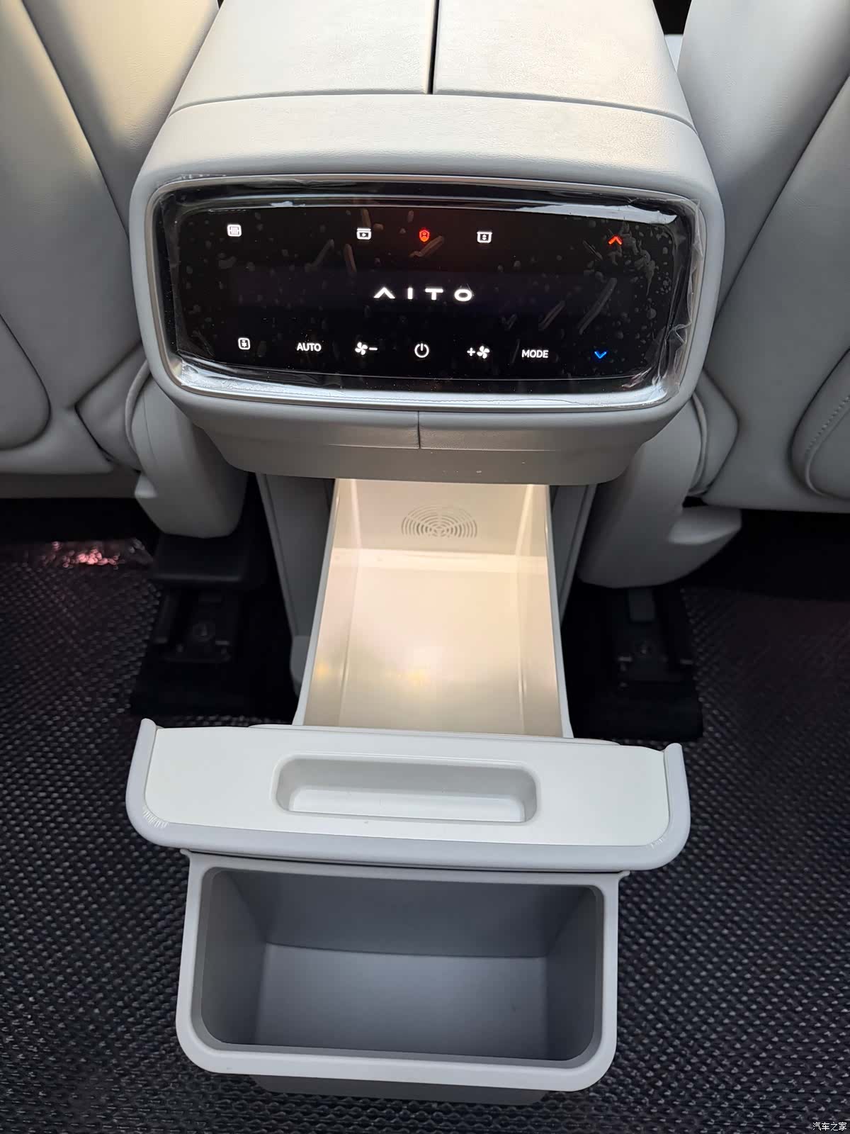 AITO M9, 2024 25