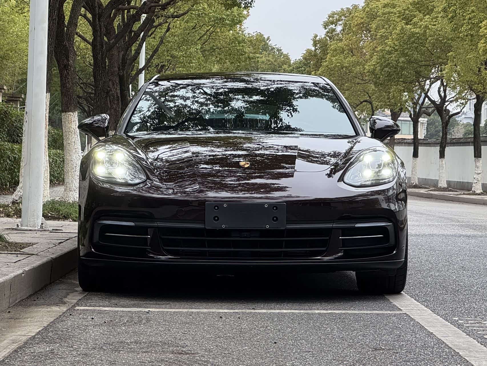 Porsche Panamera, 2018 2