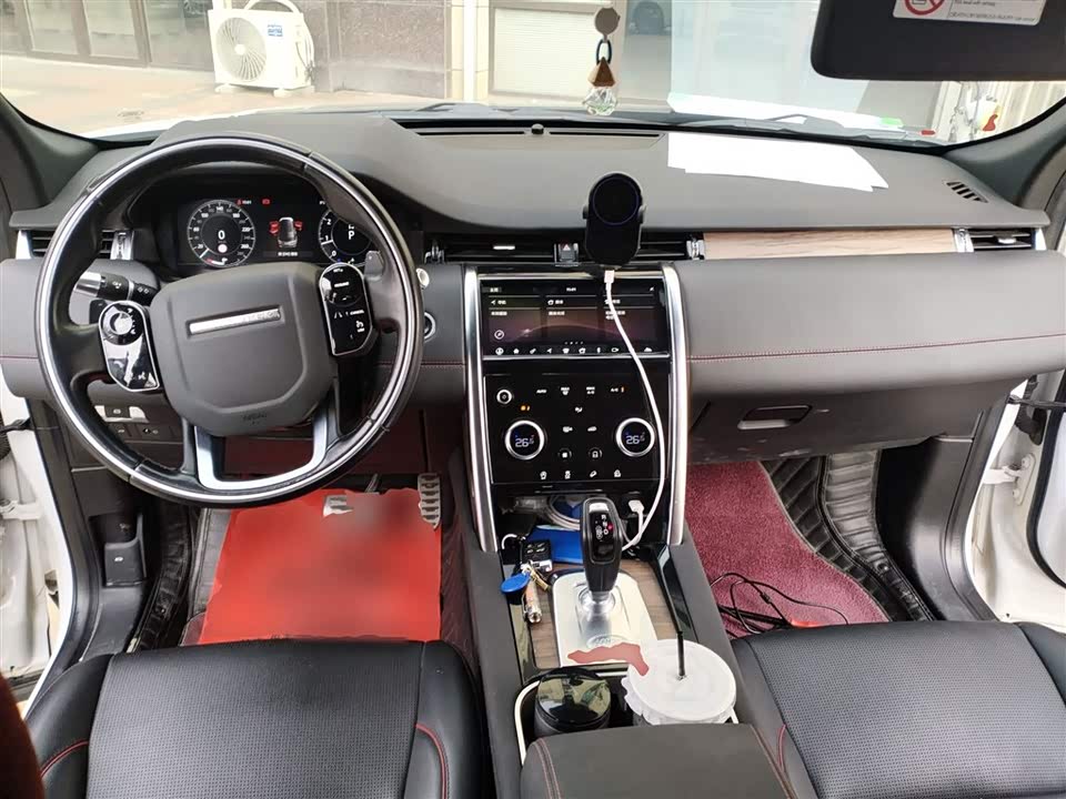 Land Rover Discover sports