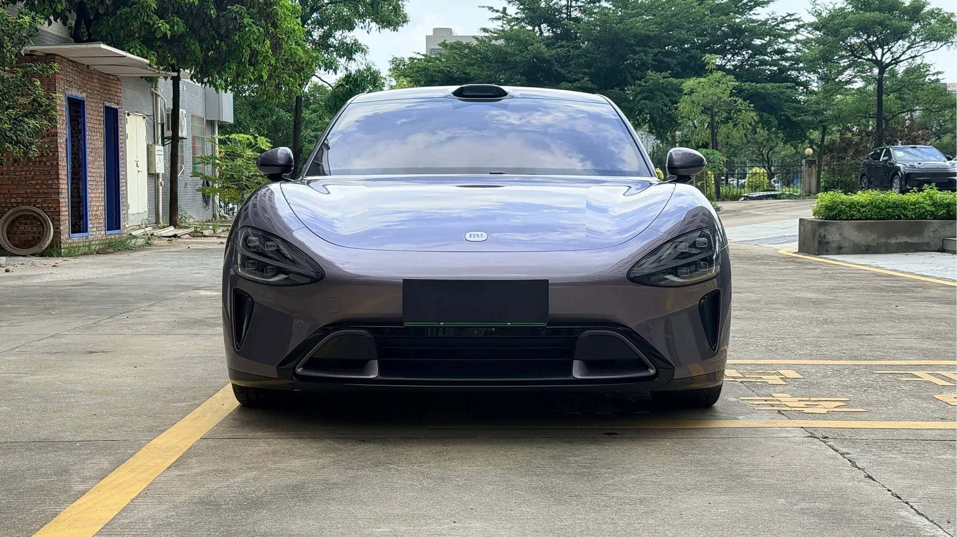 Xiaomi SU7, 2025 8