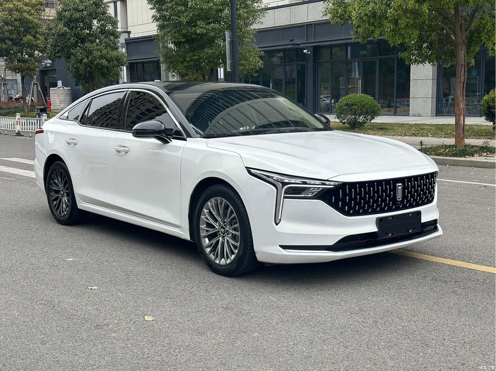 Bestune B70, 2023 3