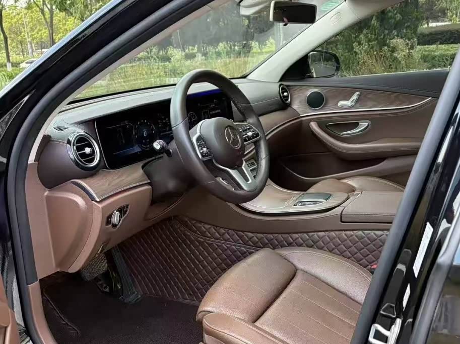 Mercedes-Benz E-class Mercedes-Benz E-class
