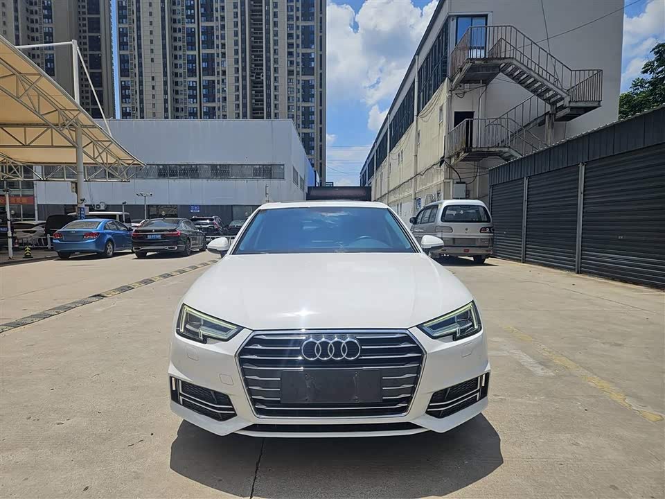 Audi A4L