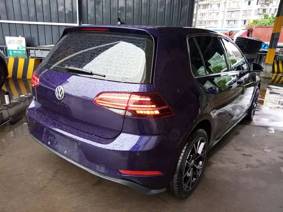 Volkswagen golf