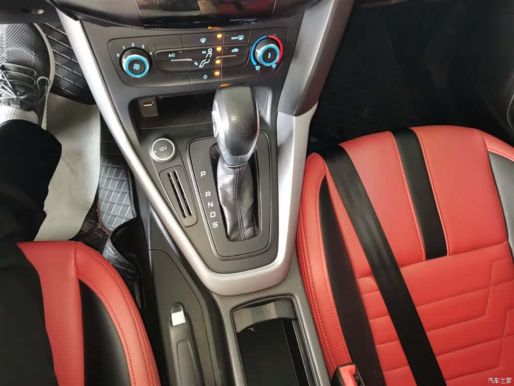 Ford Focus, 2018 14