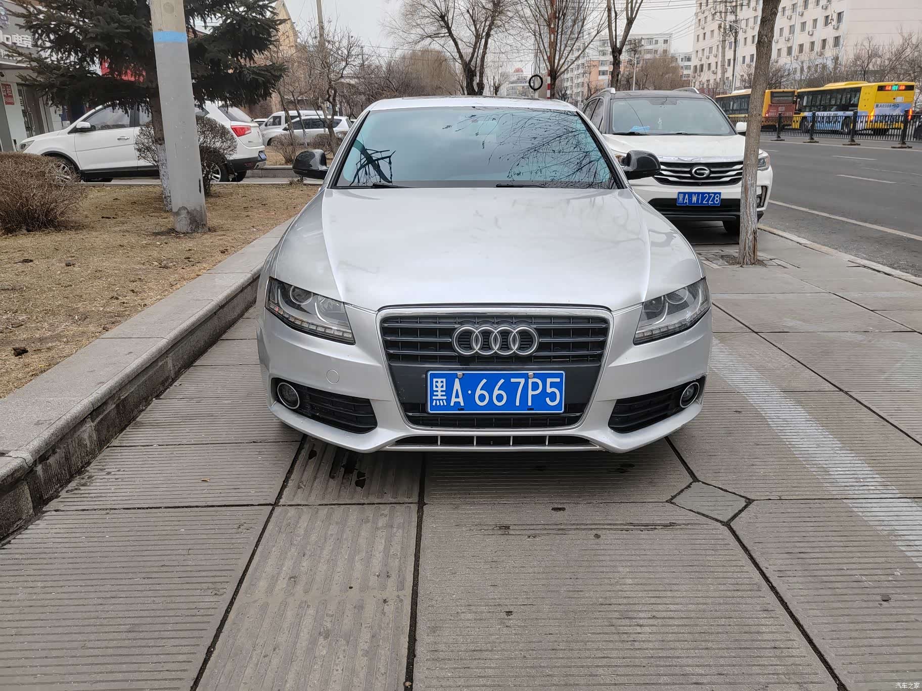 Audi A4L, 2009 3