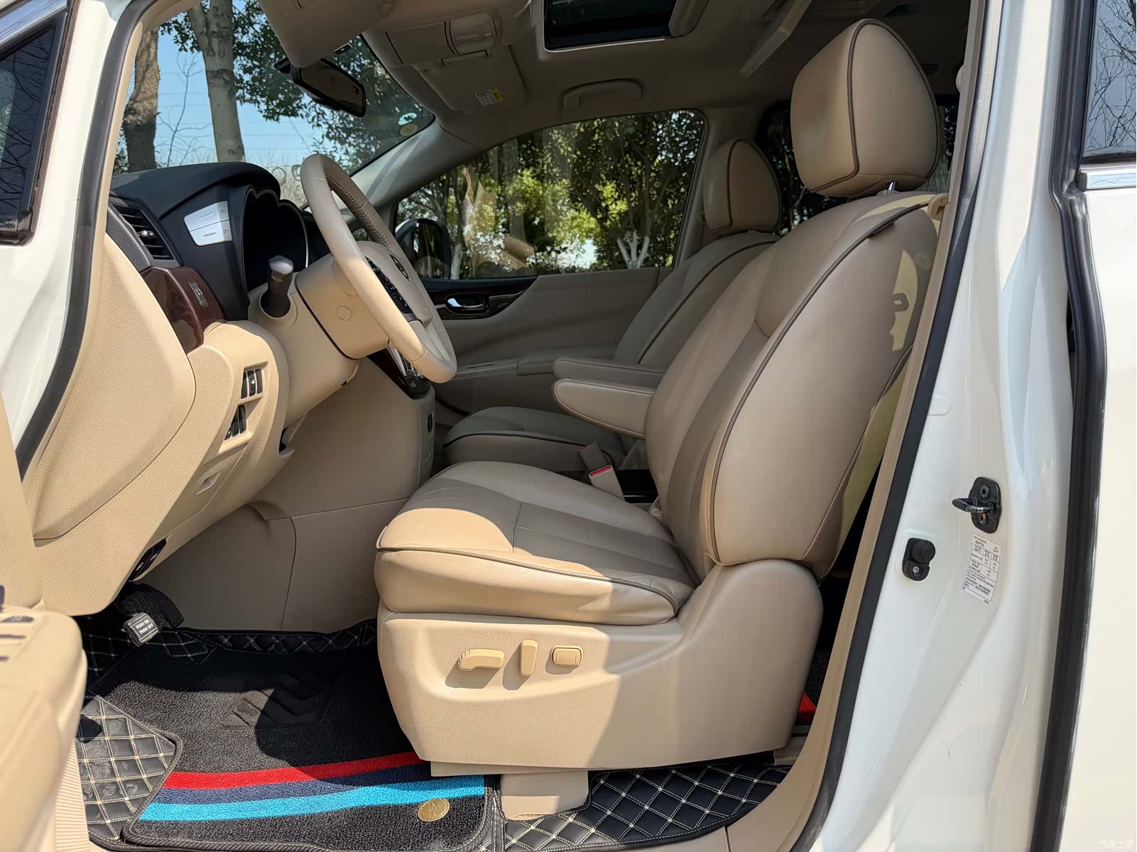 Nissan SL, 2018 6