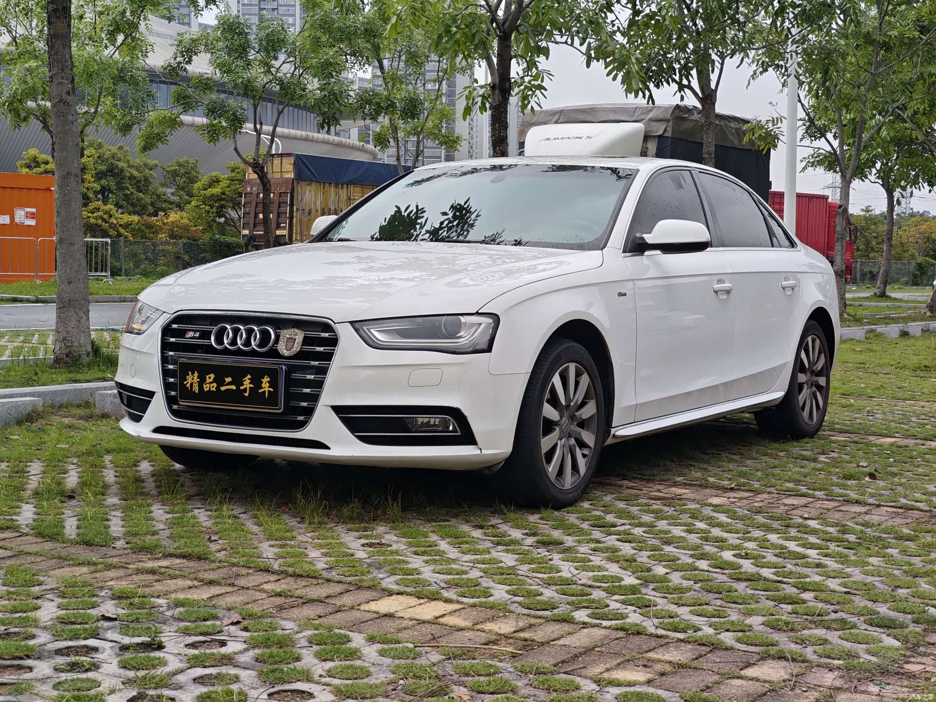 Audi A4L, 2014 2