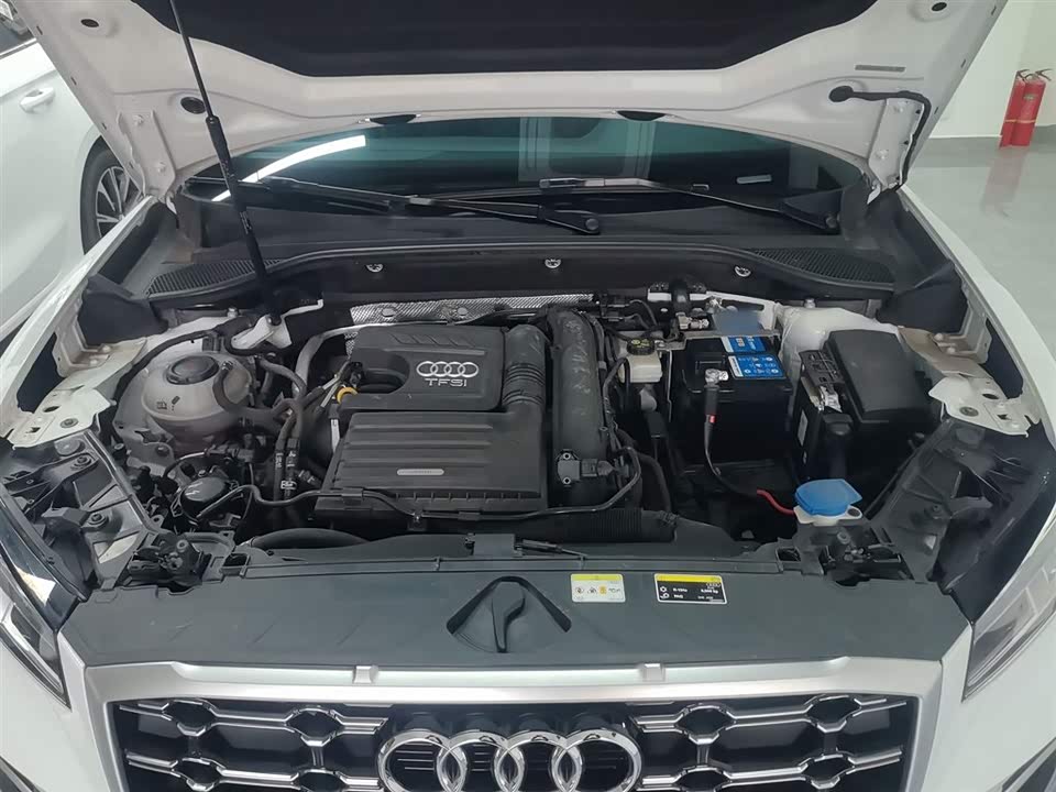 Audi Q2L