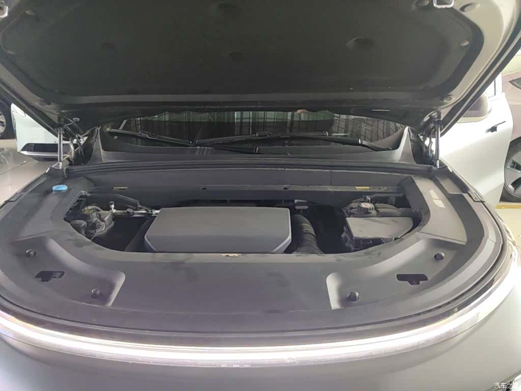 Li Auto L8, 2022 20