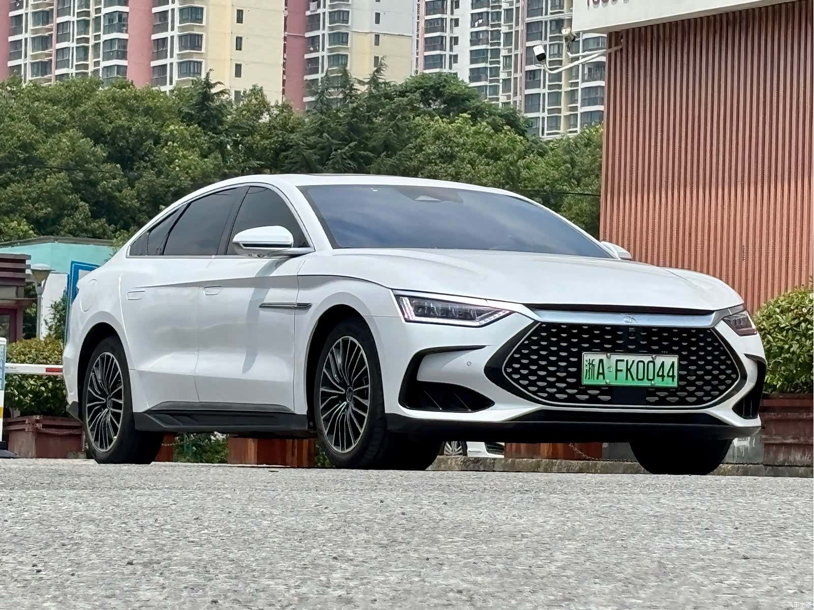 BYD Han, 2023 2