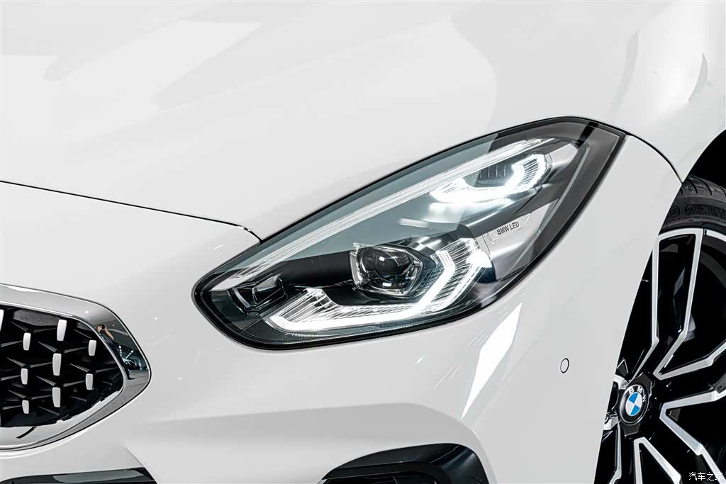 BMW Z4, 2023 4