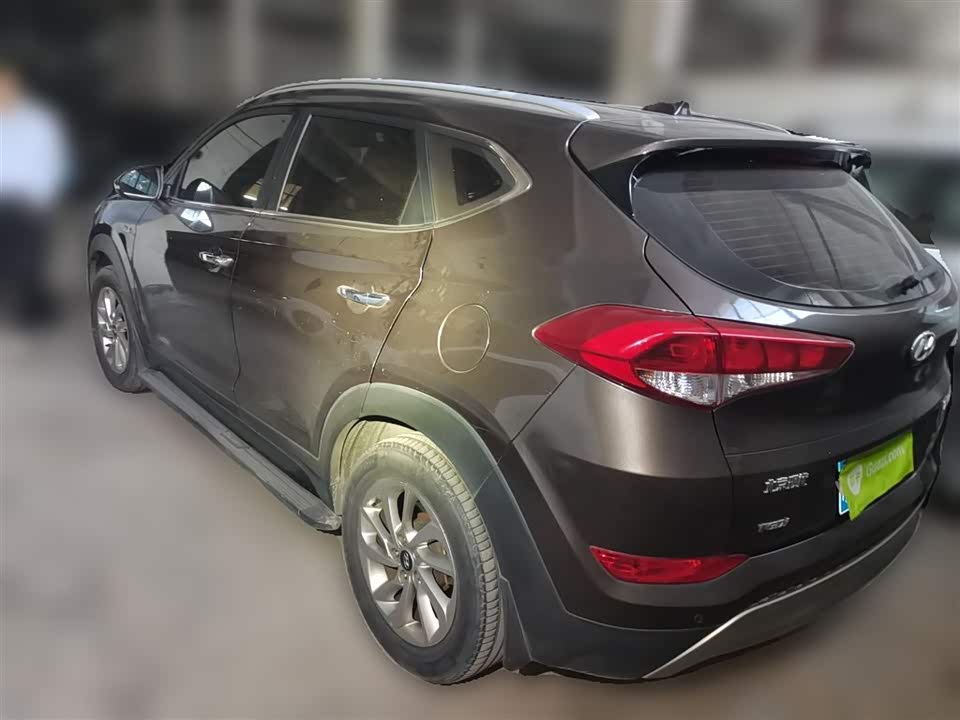 Hyundai Tucson
