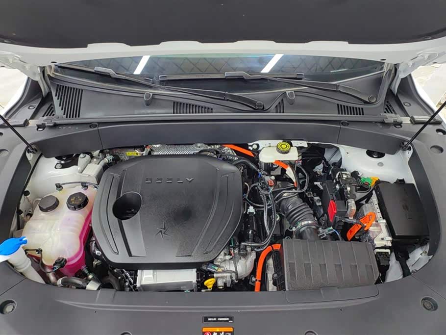 Geely Galaxy Galaxy L7