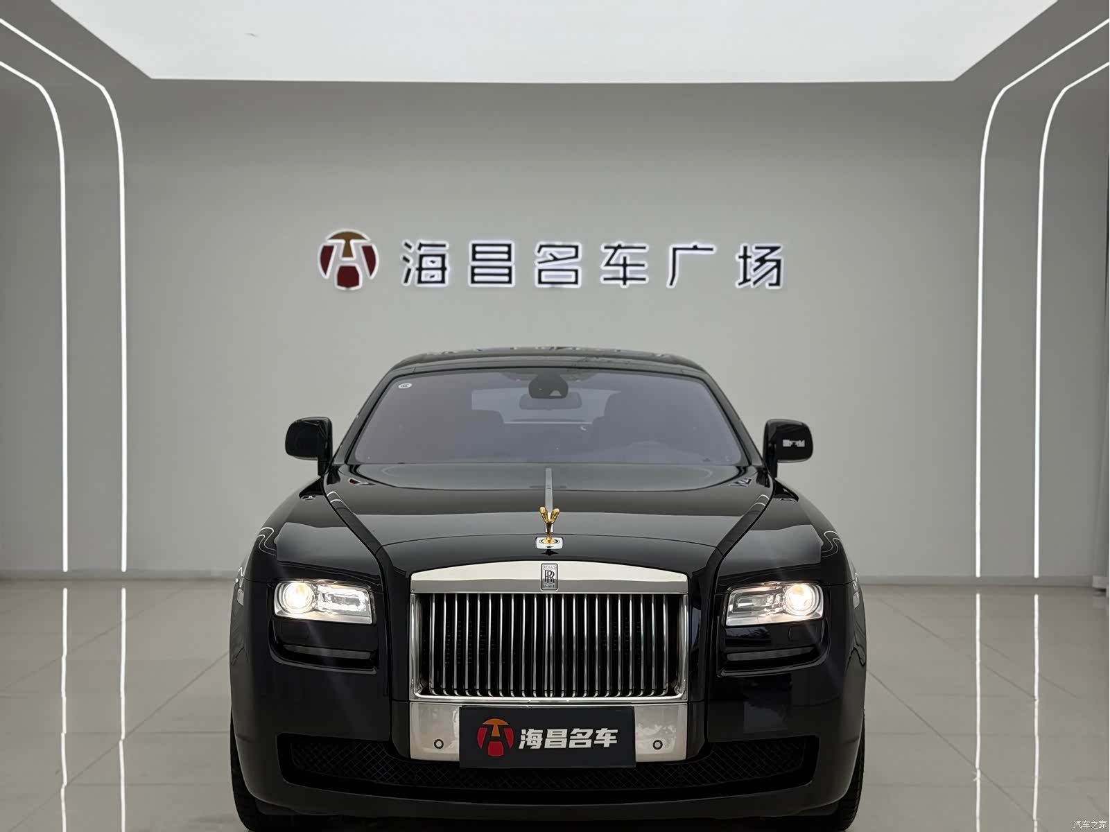Rolls-Royce Ghost, 2011 2
