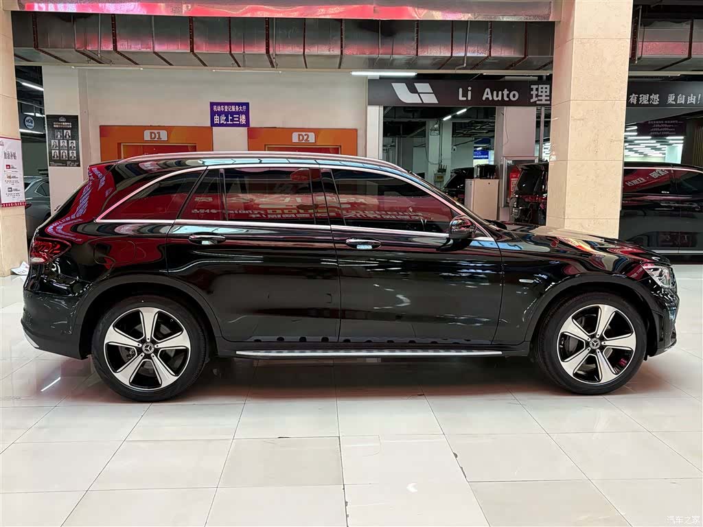Mercedes-Benz GLC, 2022 2
