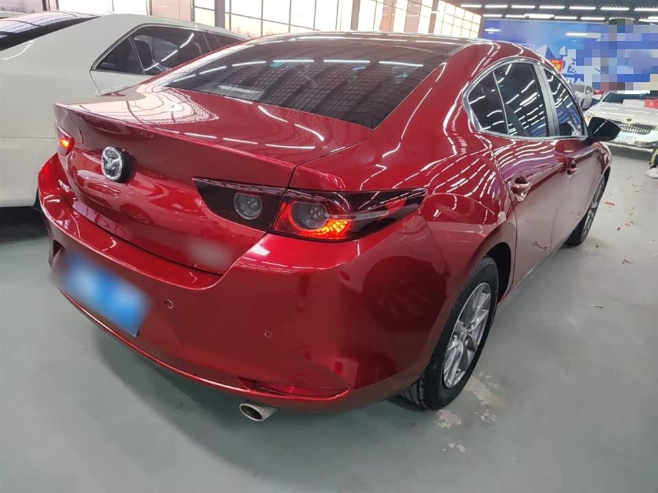 Mazda 3 Angkesaila