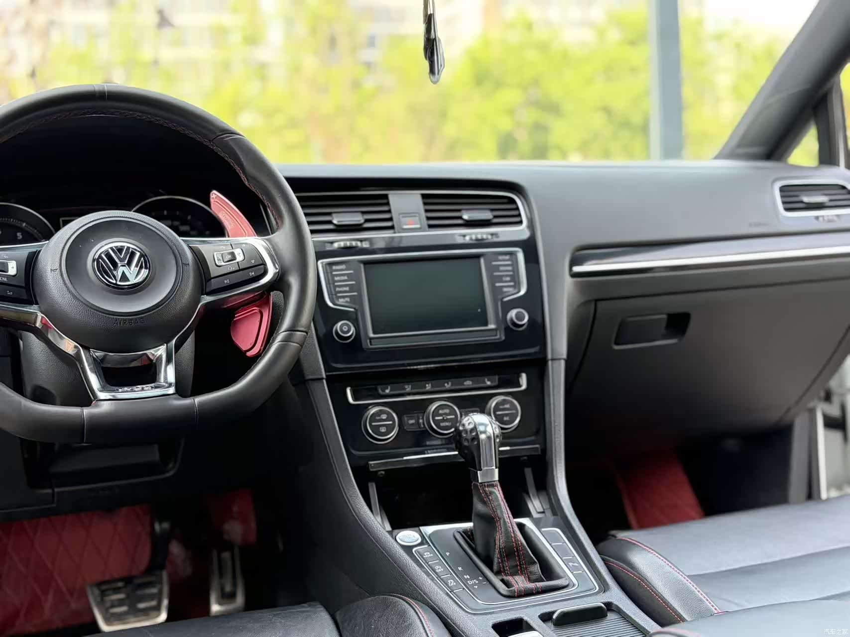 Volkswagen Golf, 2015 15