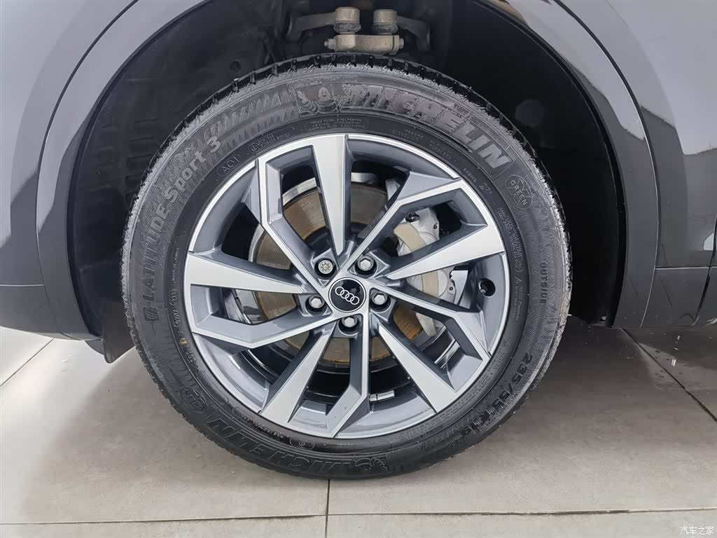 Audi Q5L, 2023 17
