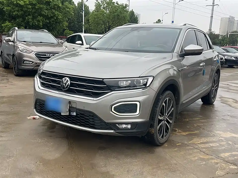 Volkswagen T-ROC exploring Songs