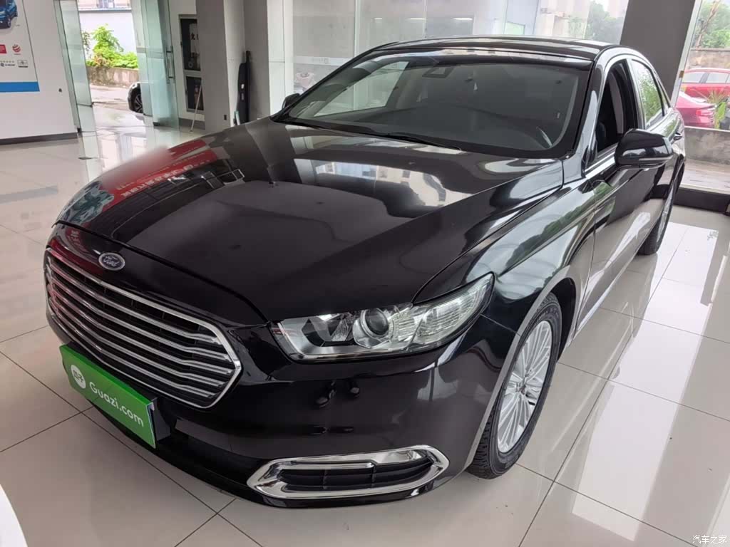 Ford Taurus, 2017 1