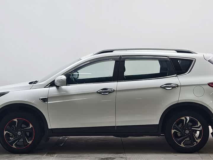 Aeolus AX7 2015 2.0L АКПП zhi yi xing