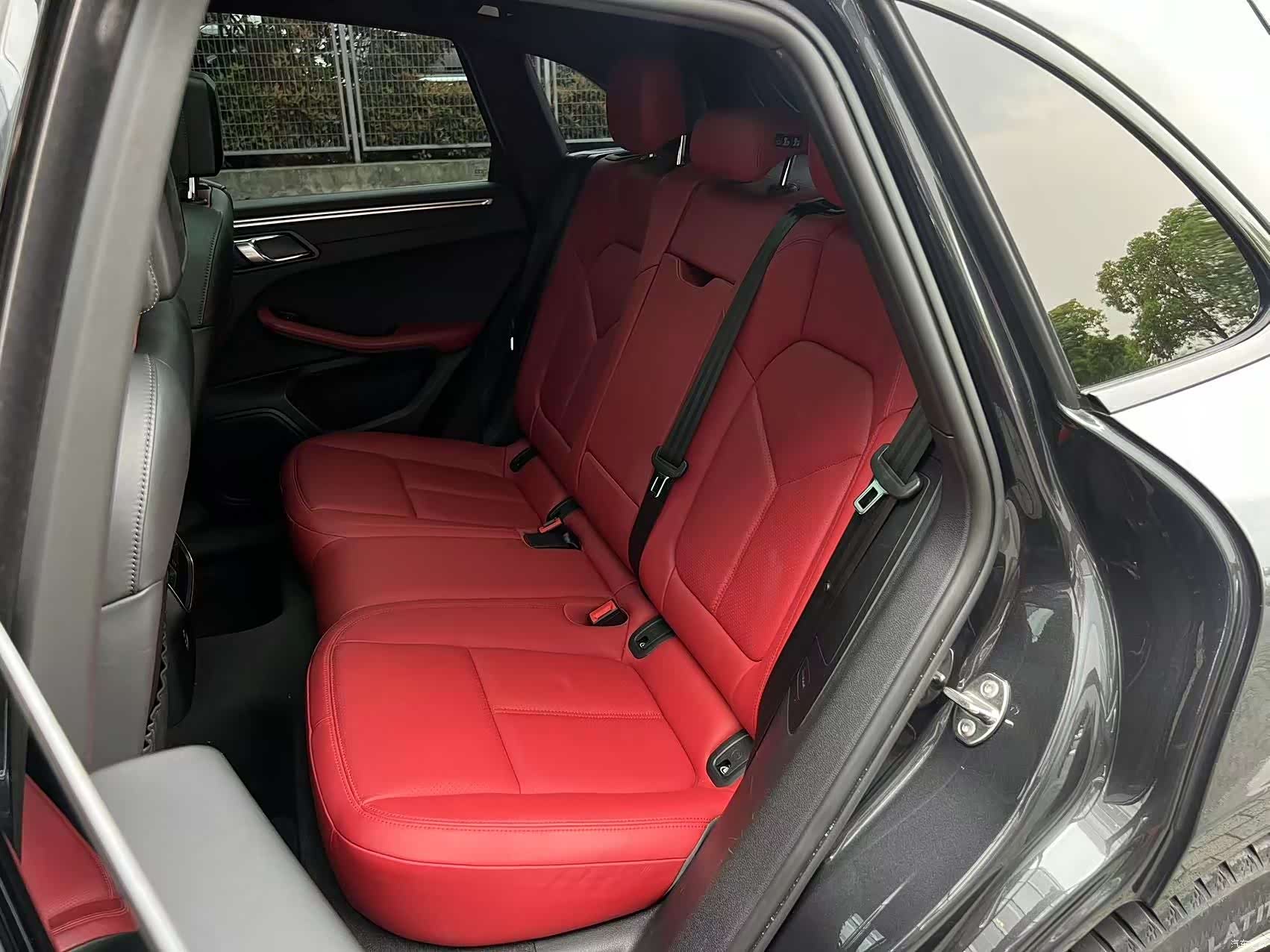 Porsche Macan, 2021 11