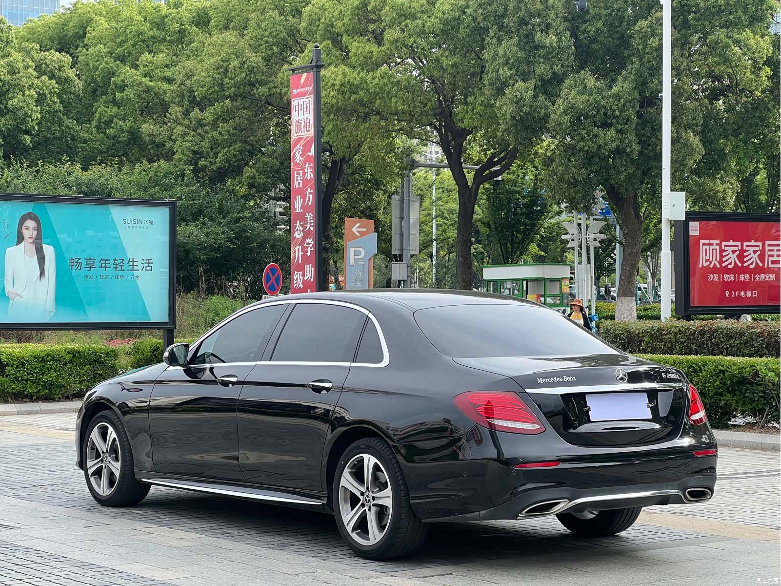 Mercedes-Benz E-Class, 2018 3