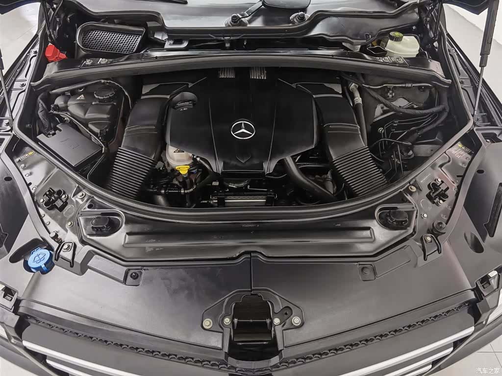 Mercedes-Benz R-Class, 2016 6