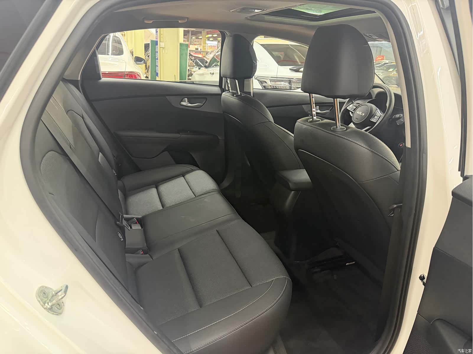 Kia K3, 2022 10