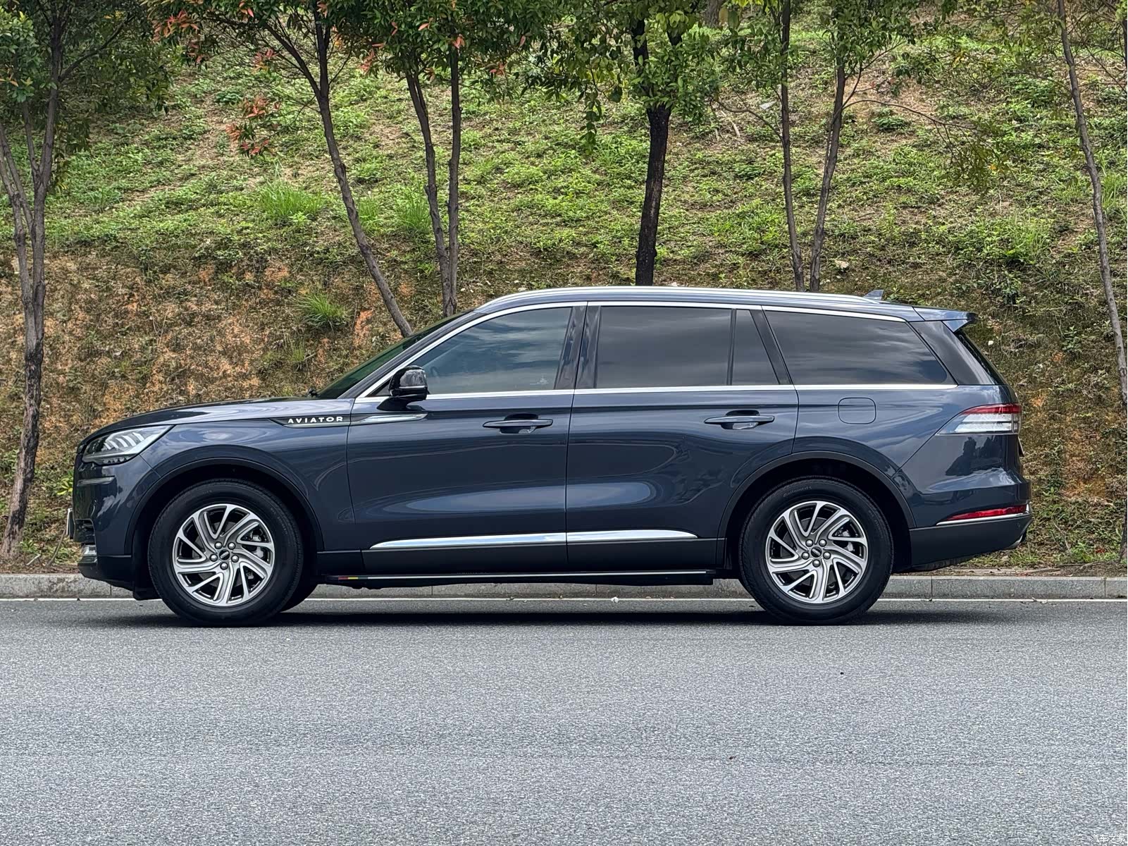 Lincoln Aviator, 2021 6