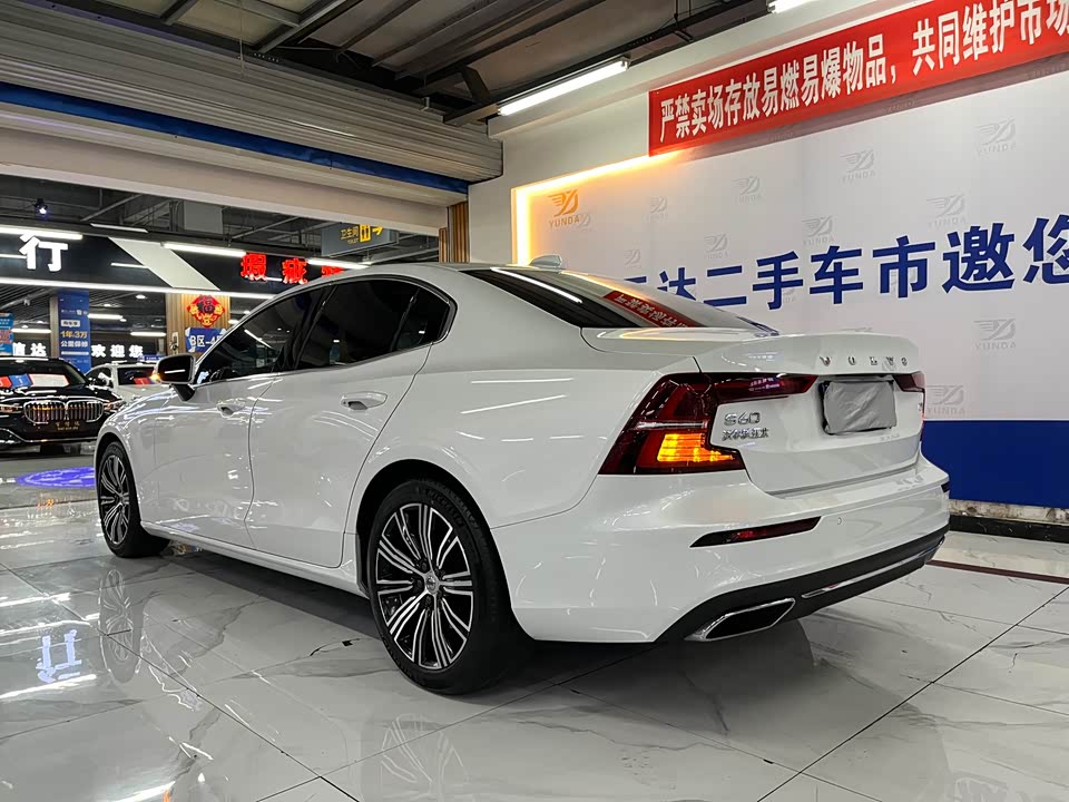 Volvo S60