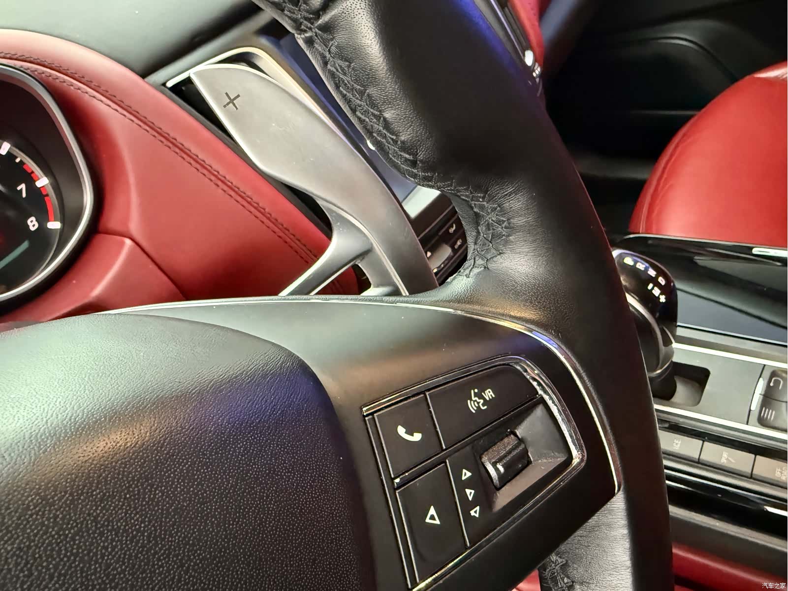 Maserati Levante, 2017 14