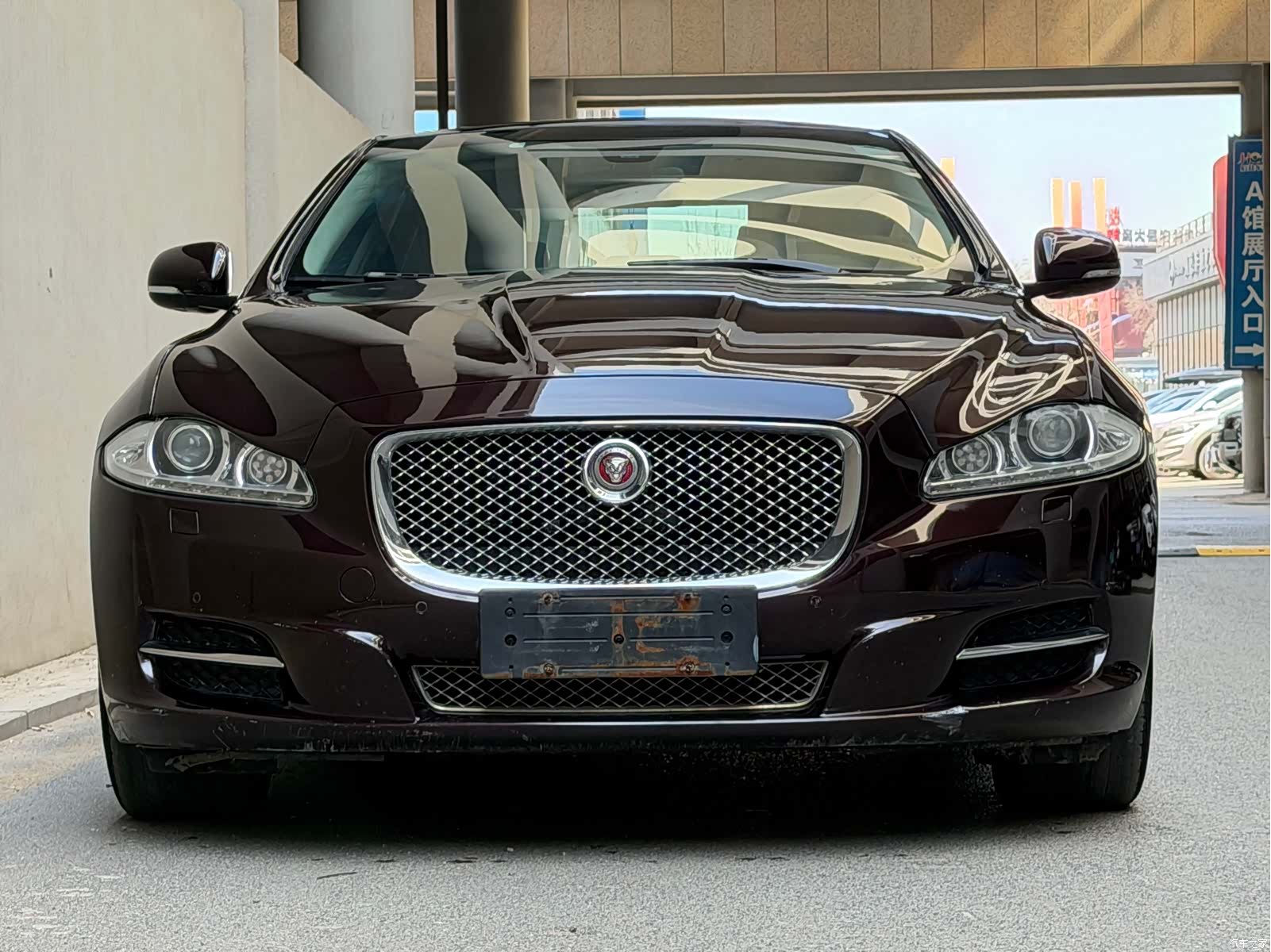 Jaguar XJ, 2015 2