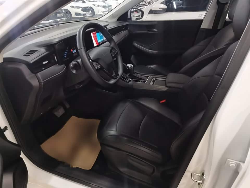 Roewe i5