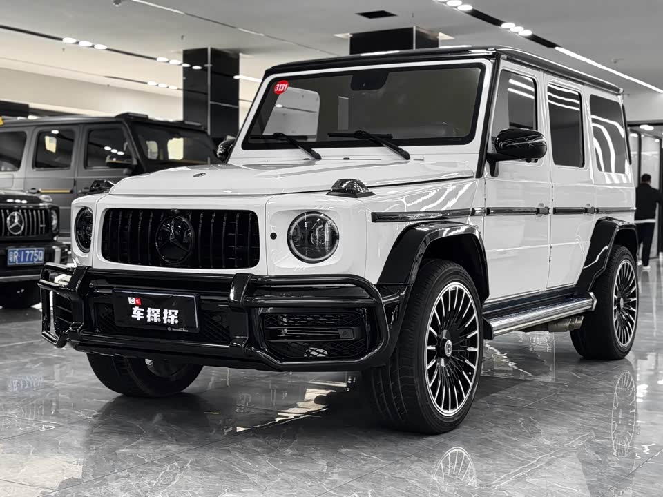 Mercedes-Benz G-class