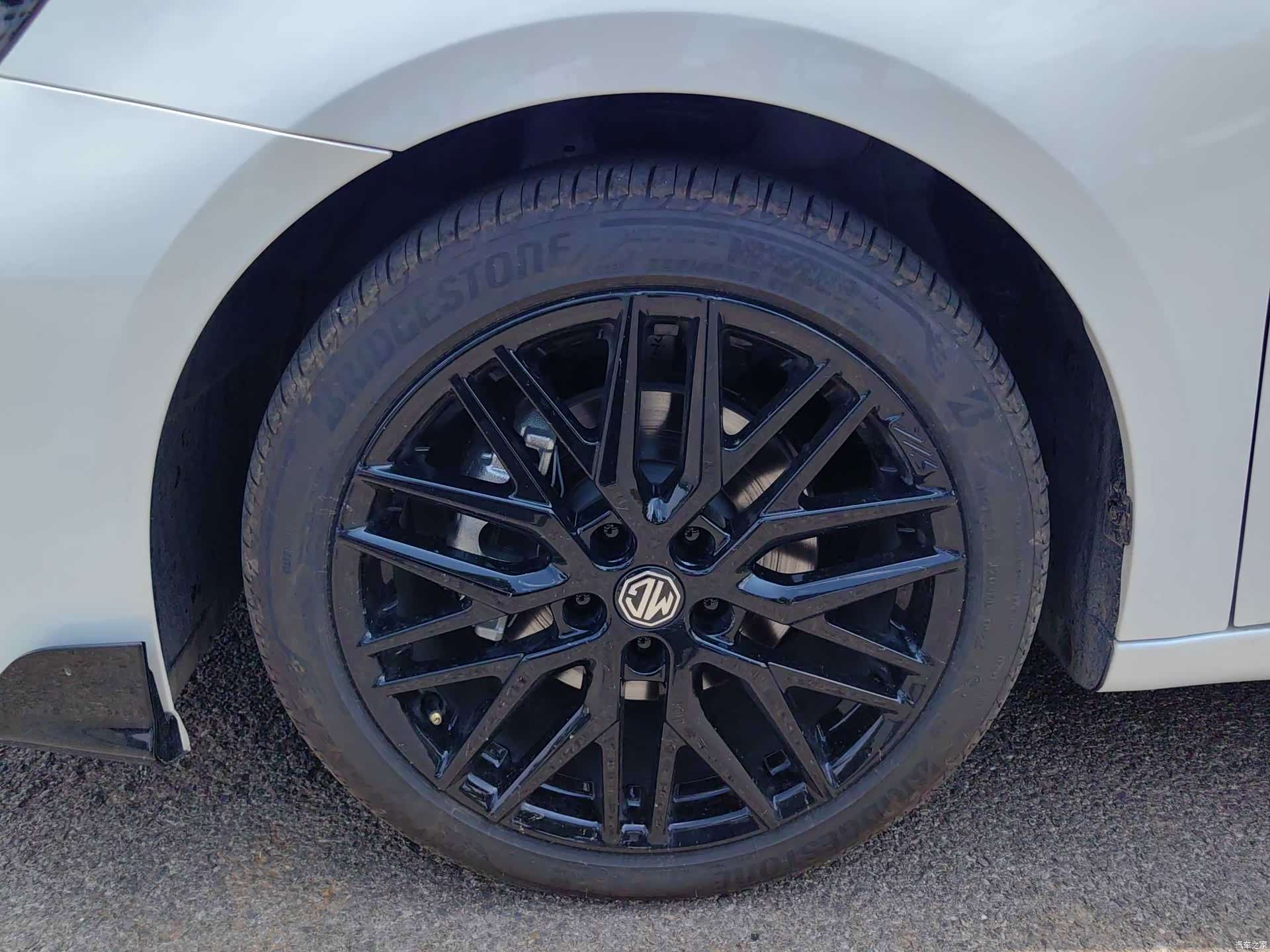 MG MG6, 2026 33