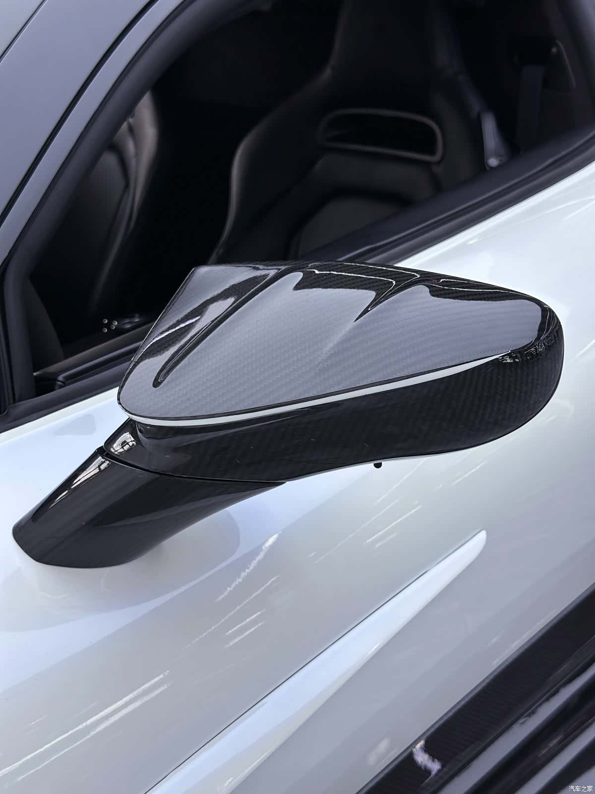 Maserati MC20, 2022 13