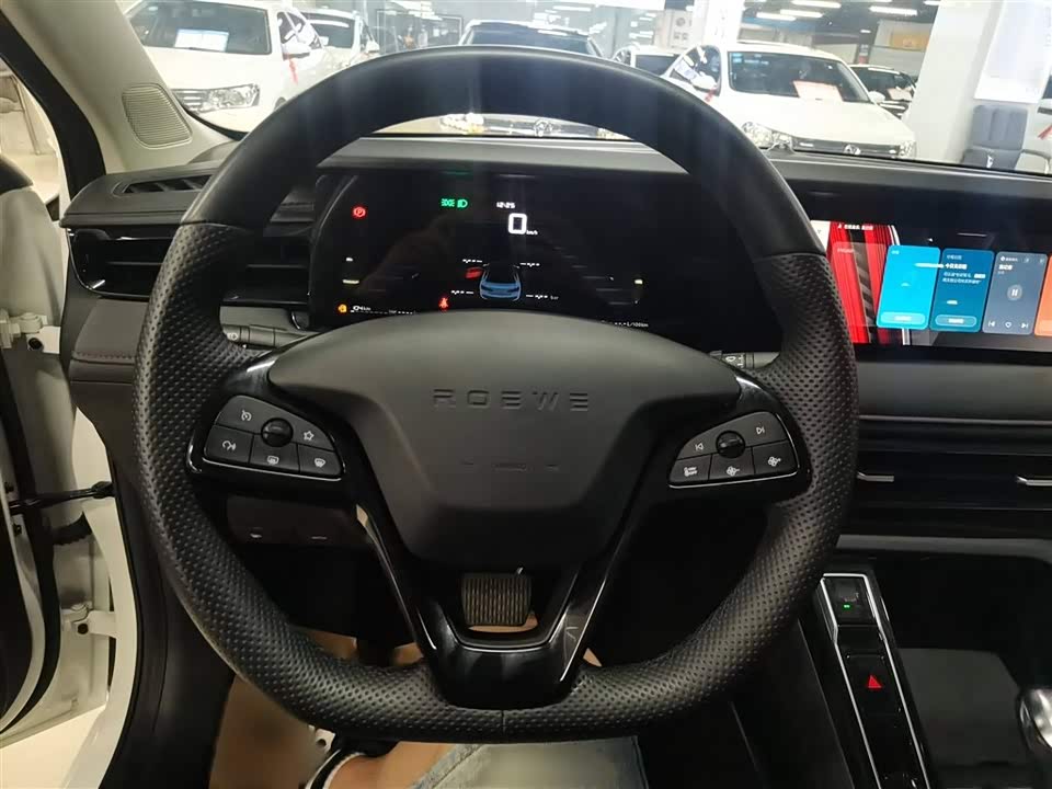 Roewe i5