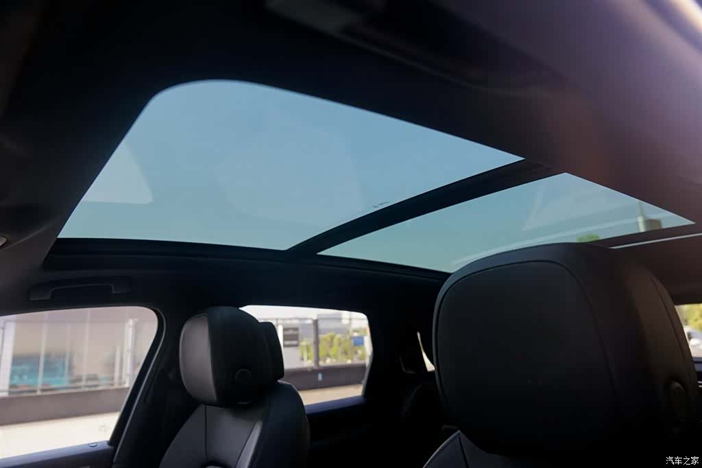 Porsche Cayenne, 2024 11