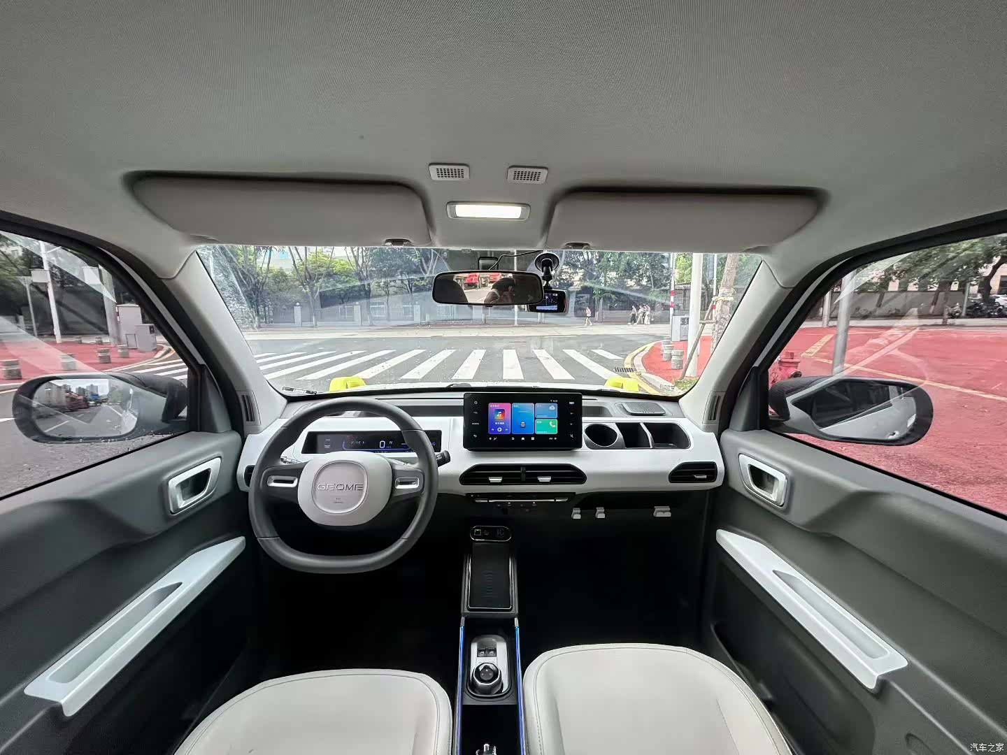 Geely Panda, 2024 все фото