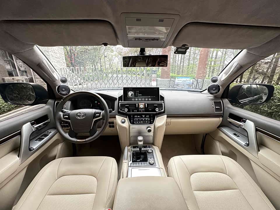 Toyota Land Cruiser Toyota Land Cruiser