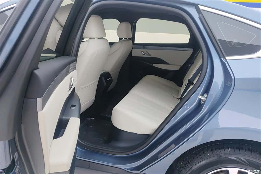 BYD Qin, 2025 11
