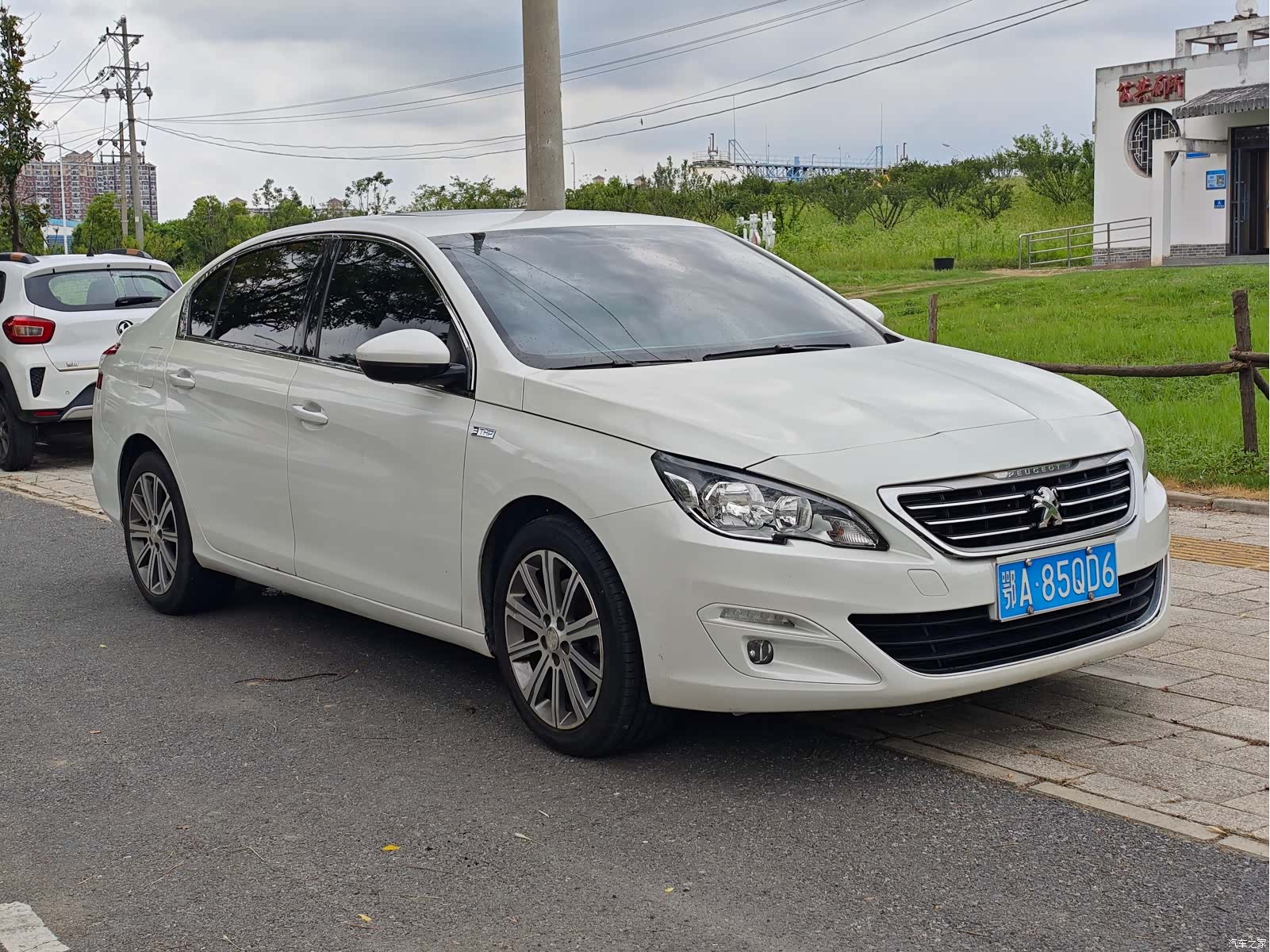 Peugeot 408, 2016 3