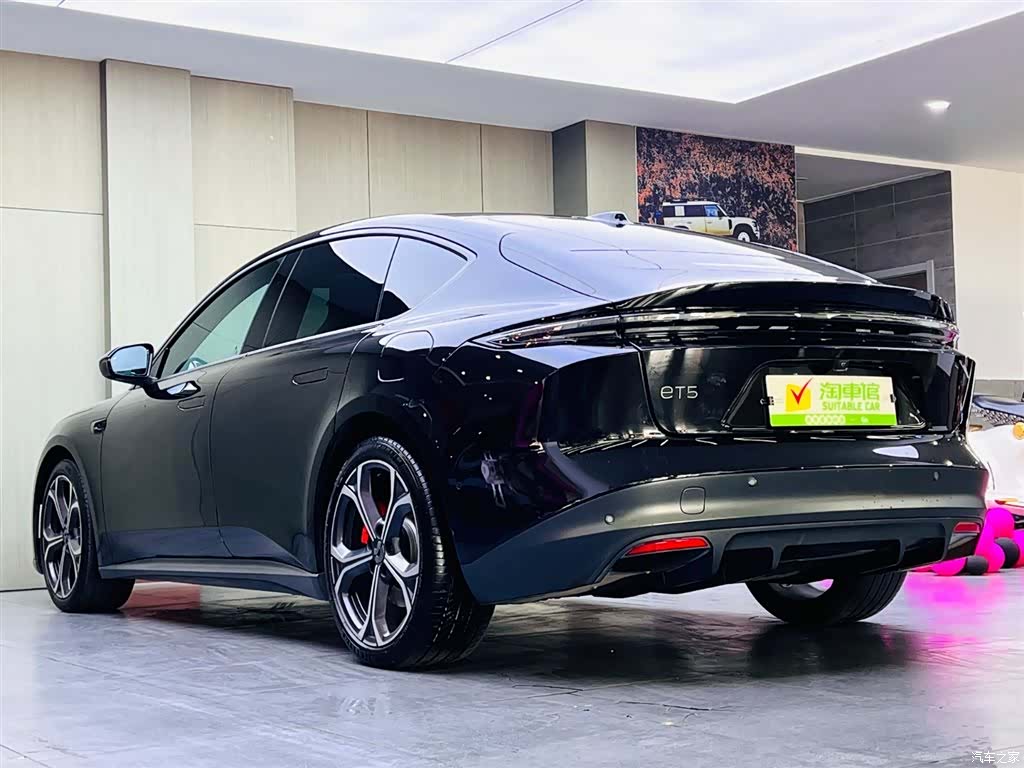 NIO ET5, 2024 6